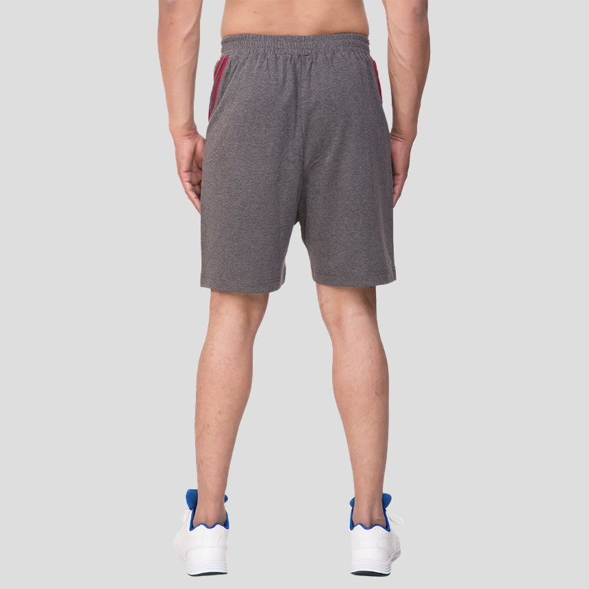 MEN IN BLUE SHORTS KNITTED GREY